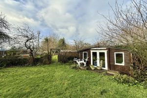 Rear Gardens- click for photo gallery